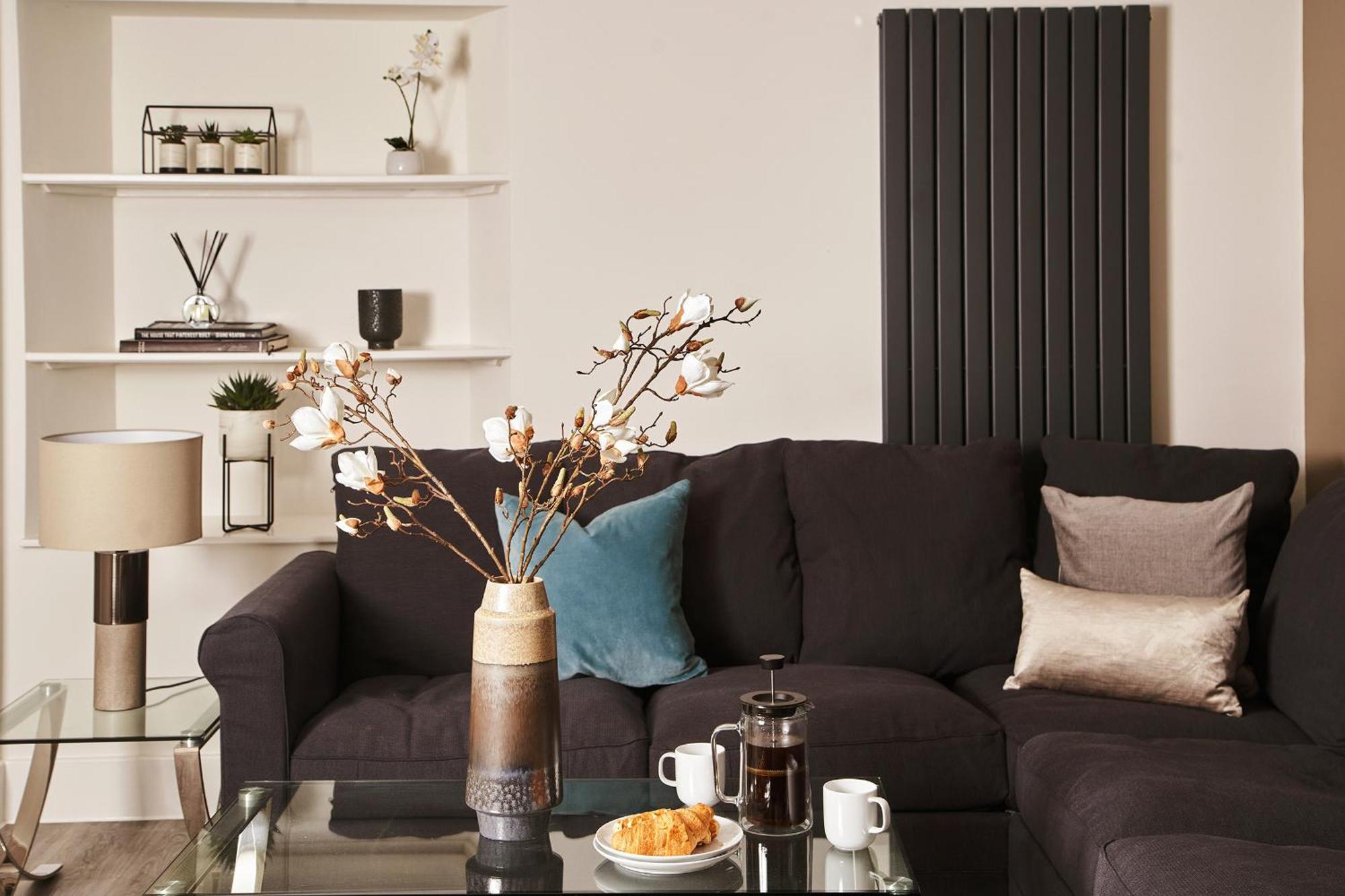 The Moorings - Stylish Duplex Apartment On Torquay Harbourside Bagian luar foto