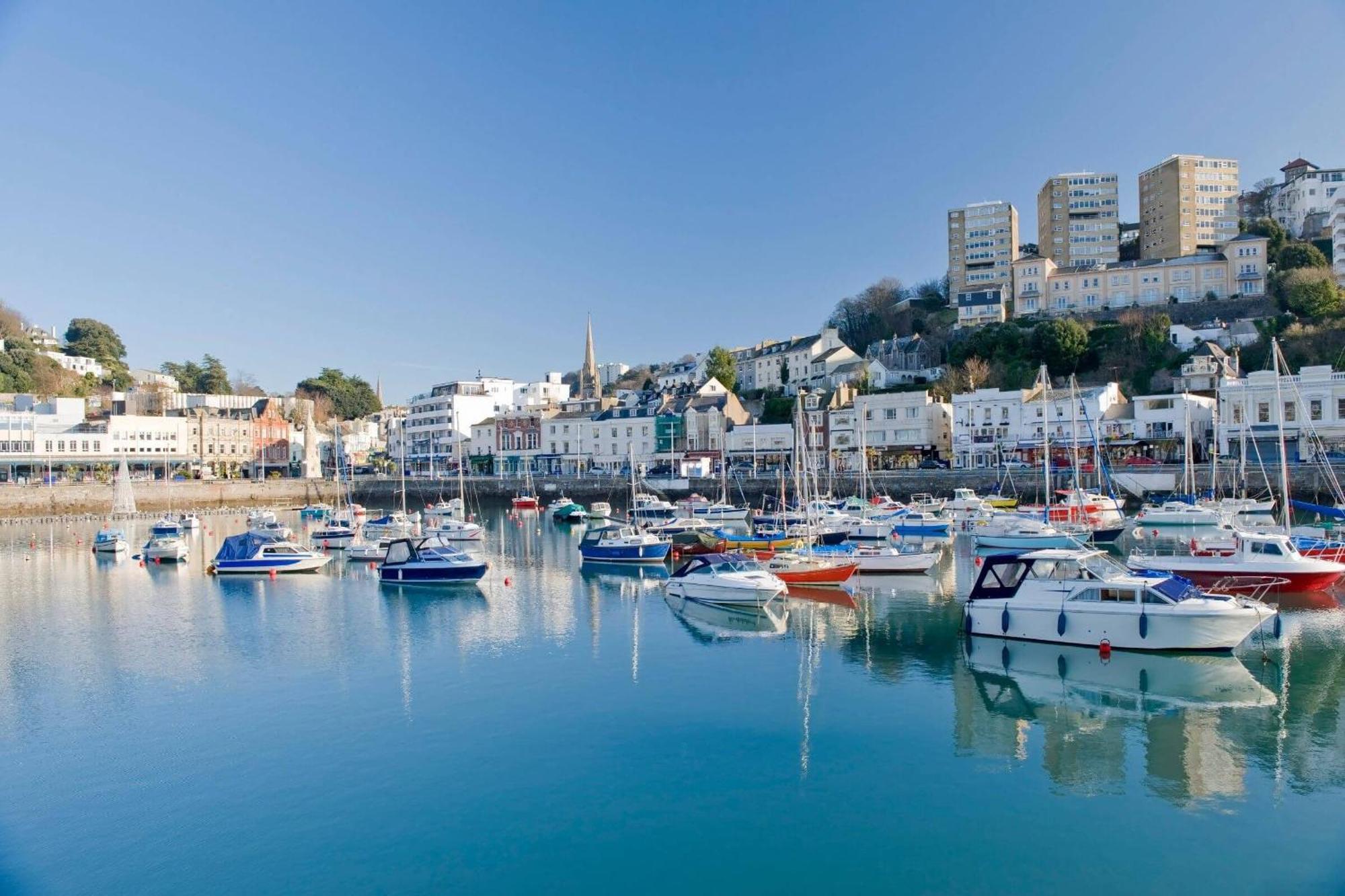 The Moorings - Stylish Duplex Apartment On Torquay Harbourside Bagian luar foto