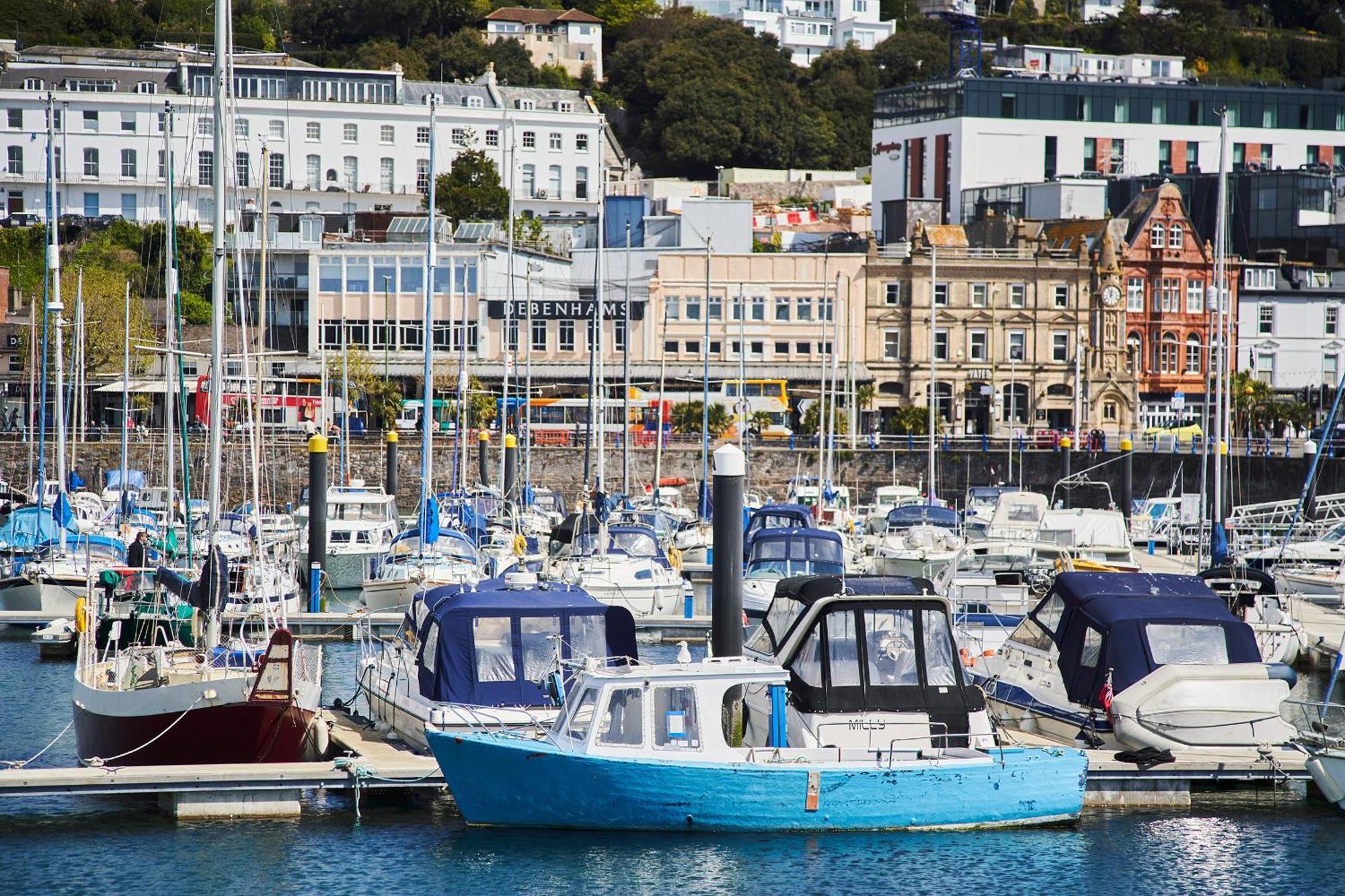 The Moorings - Stylish Duplex Apartment On Torquay Harbourside Bagian luar foto